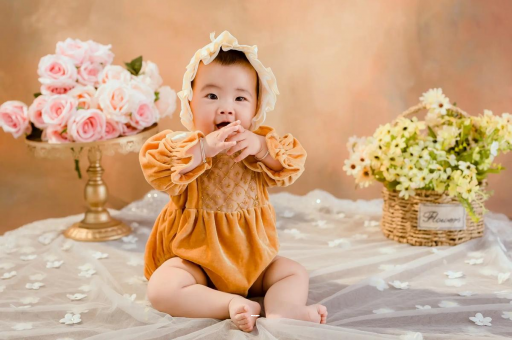 供卵试管代怀生子费用宝宝多大认识妈妈